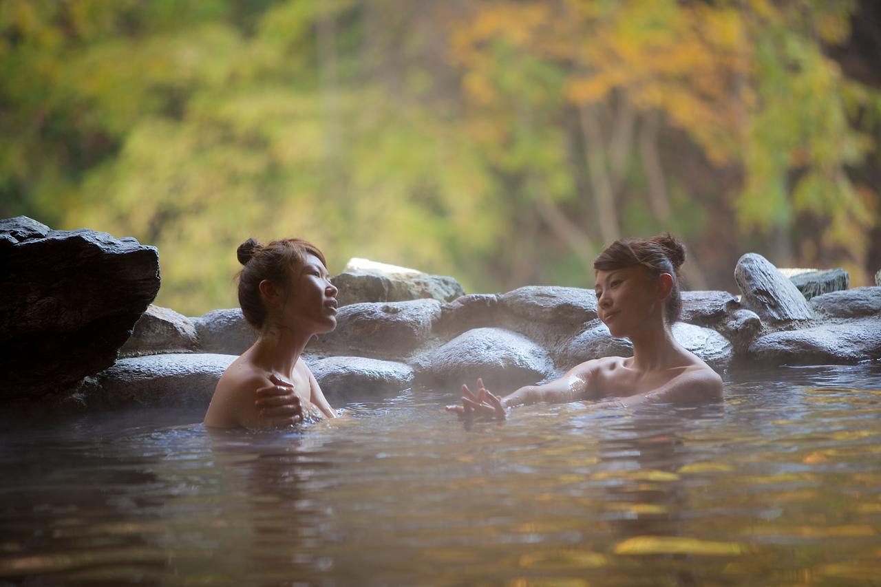 Отель Osawa Onsen Sansuikaku Ханамаки Экстерьер фото
