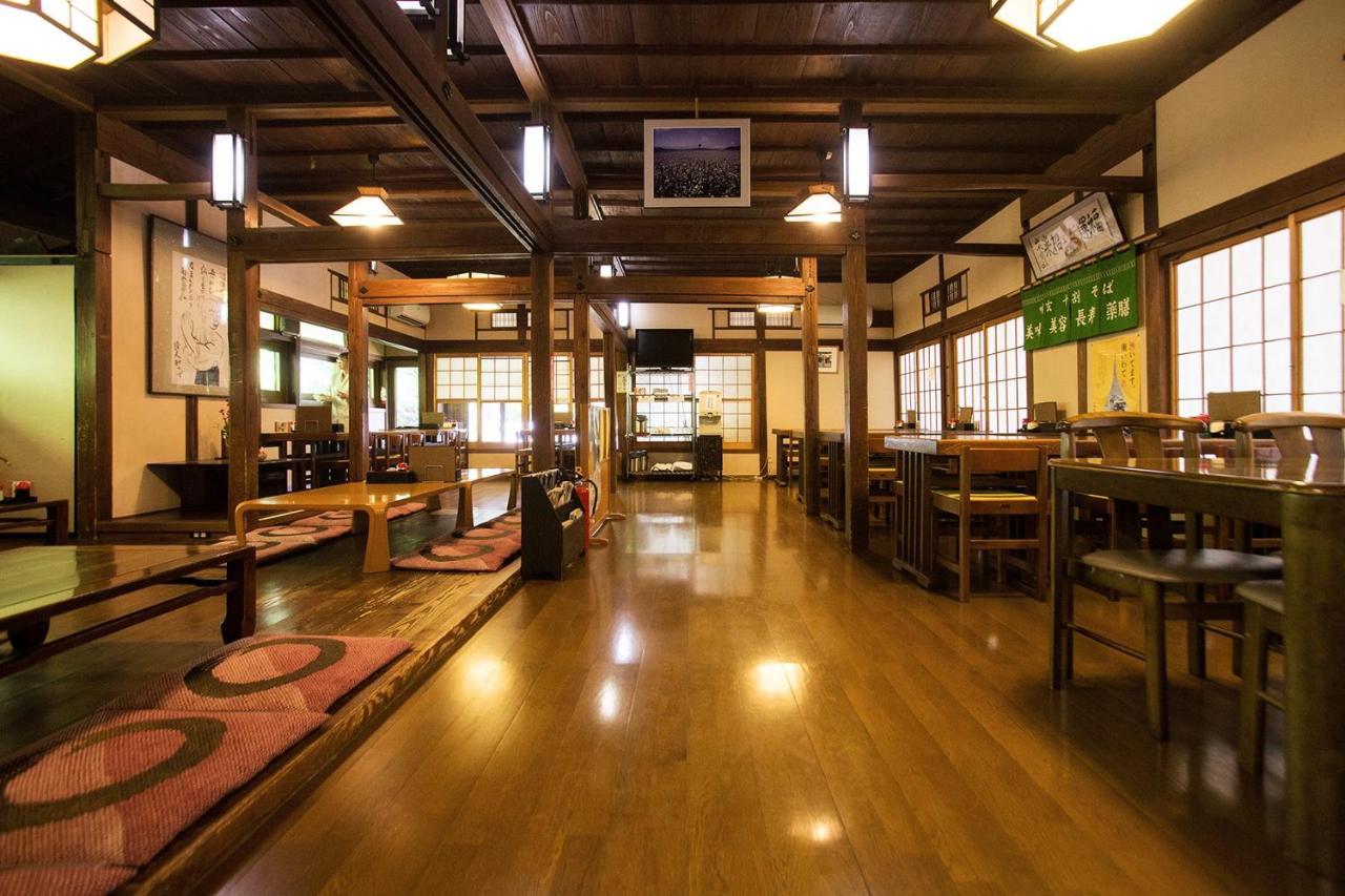 Отель Osawa Onsen Sansuikaku Ханамаки Экстерьер фото